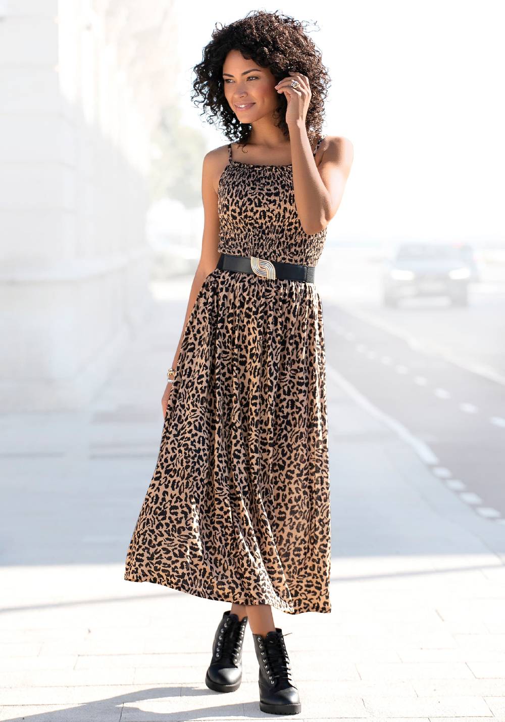 BUFFALO Dress In Brown, Light Brown