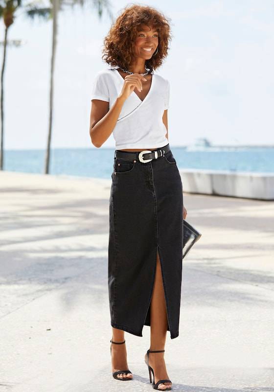 BUFFALO Skirt in Black Denim