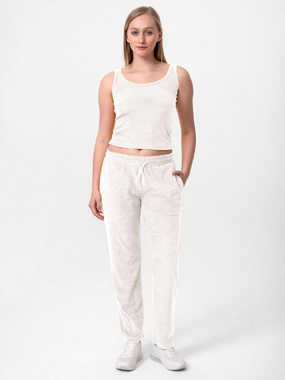 Cool Hill Sweatsuit In Off White