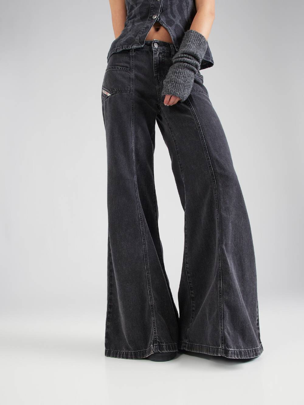 DIESEL Wide Leg Jeans 'D-AKII' In Black