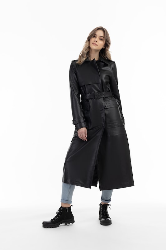 DreiMaster Vintage Between-Seasons Coat in Black