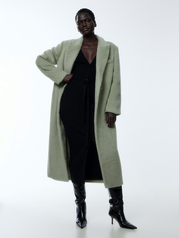 EDITED Between-Seasons Coat 'Pua' in Khaki