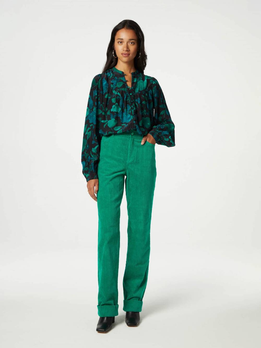 Fabienne Chapot Regular Pants 'Virgi' In Grass Green