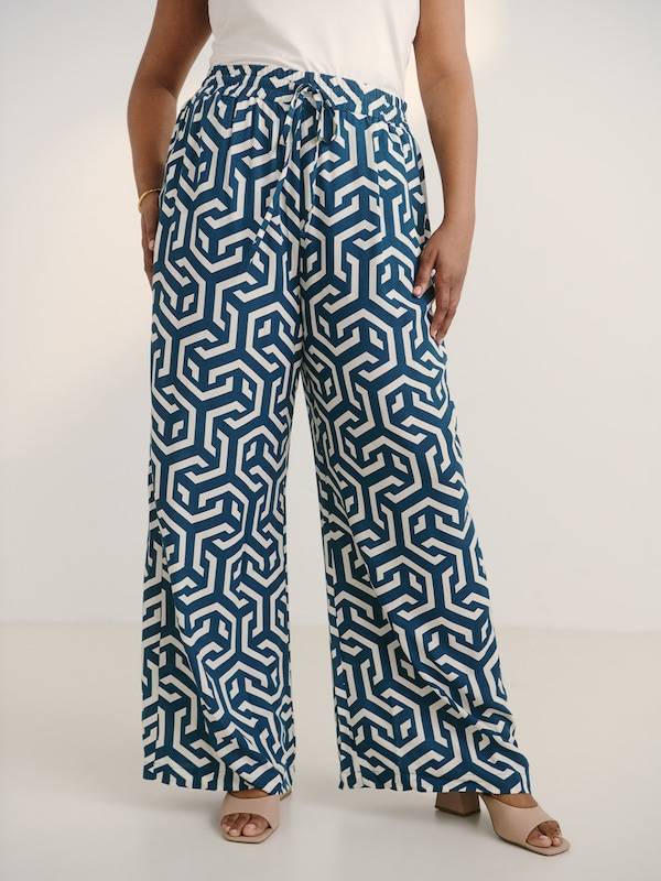 Guido Maria Kretschmer Curvy Wide leg Pants 'Hellen' in Emerald