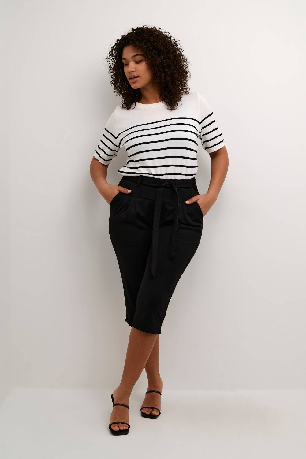 KAFFE CURVE Sweater 'Malia' In White