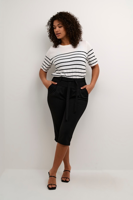 KAFFE CURVE Sweater 'Malia' in White