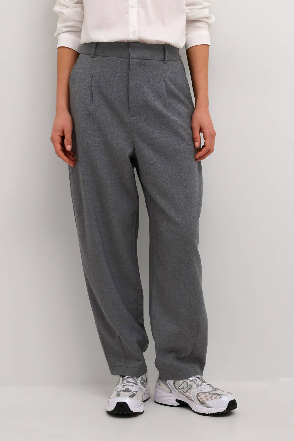 Kaffe Tapered Pleat-Front Pants 'Merle' In Mottled Grey