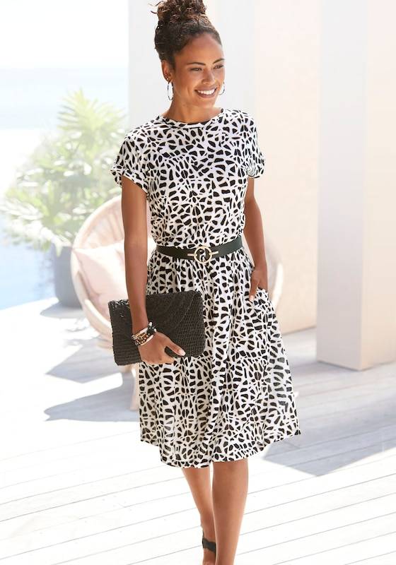 LASCANA Dress in Black