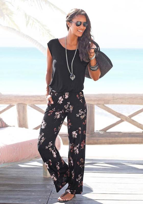 LASCANA Jumpsuit 'LS Overall black-flower' in Black