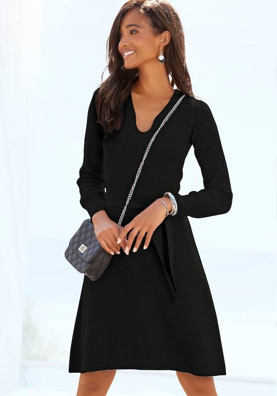 LASCANA Knitted dress in Black