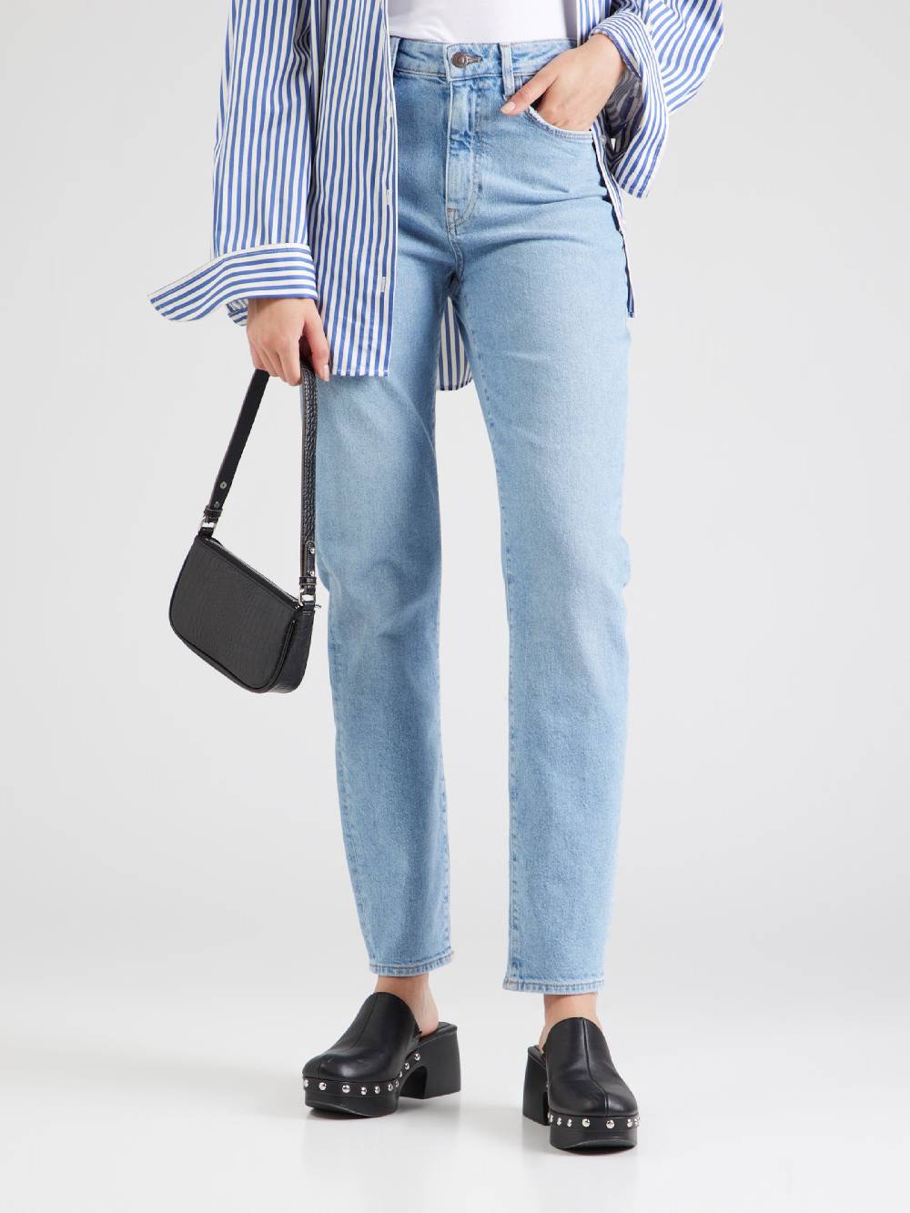 Mavi Tapered Jeans 'STAR' In Light Blue