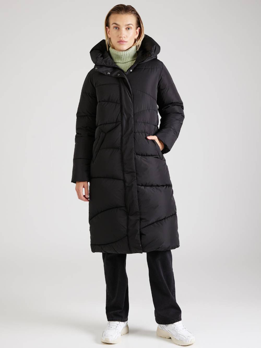 Mazine Winter Coat 'Wanda' In Black