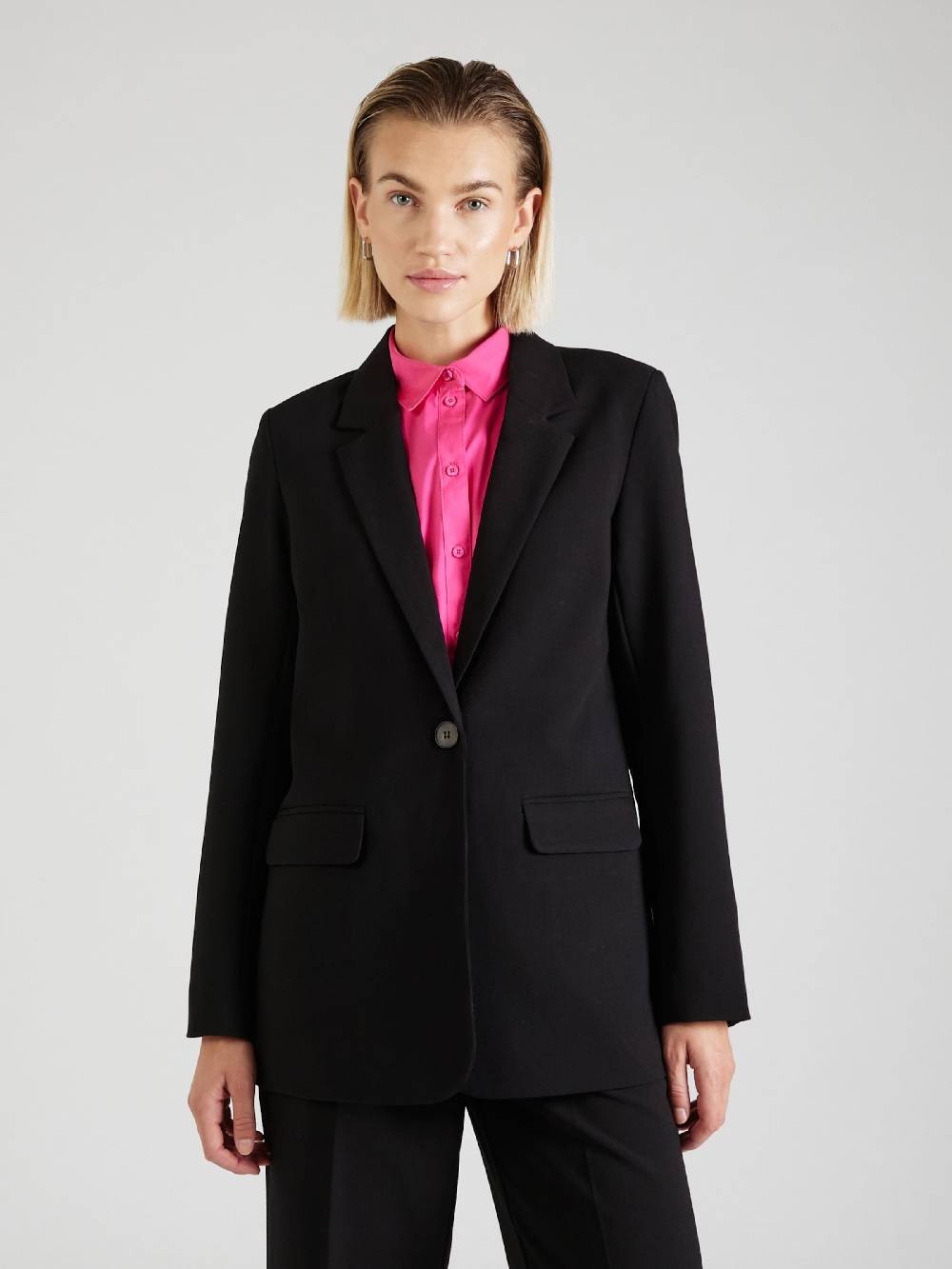 NÜMPH Blazer 'RONJA' In Black