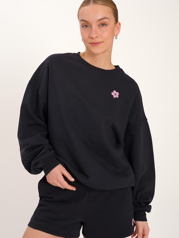 OCEANSAPART Sweatshirt ' Lola ' in Black
