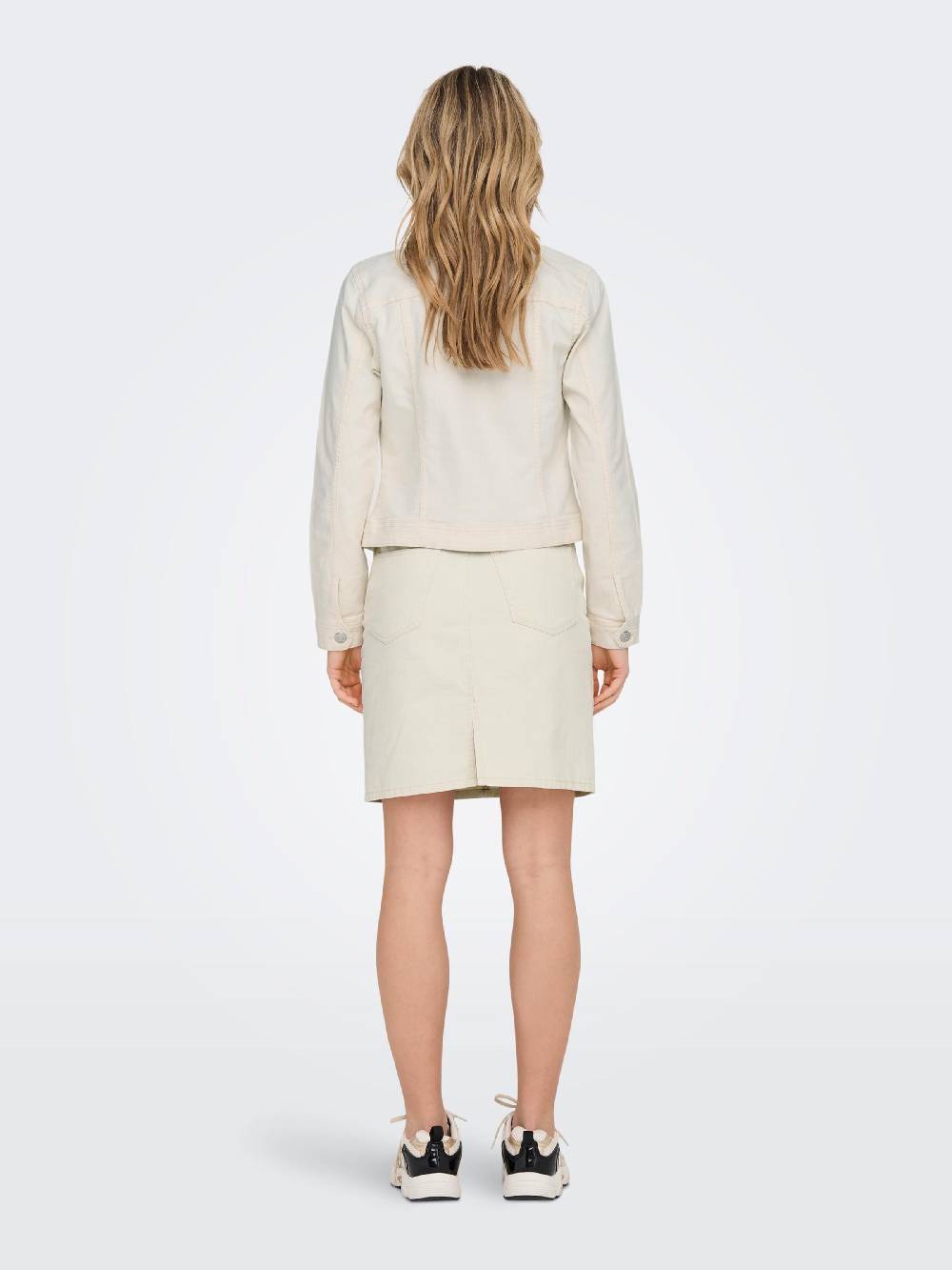 ONLY Between-Season Jacket 'ONLWonder' In Ecru