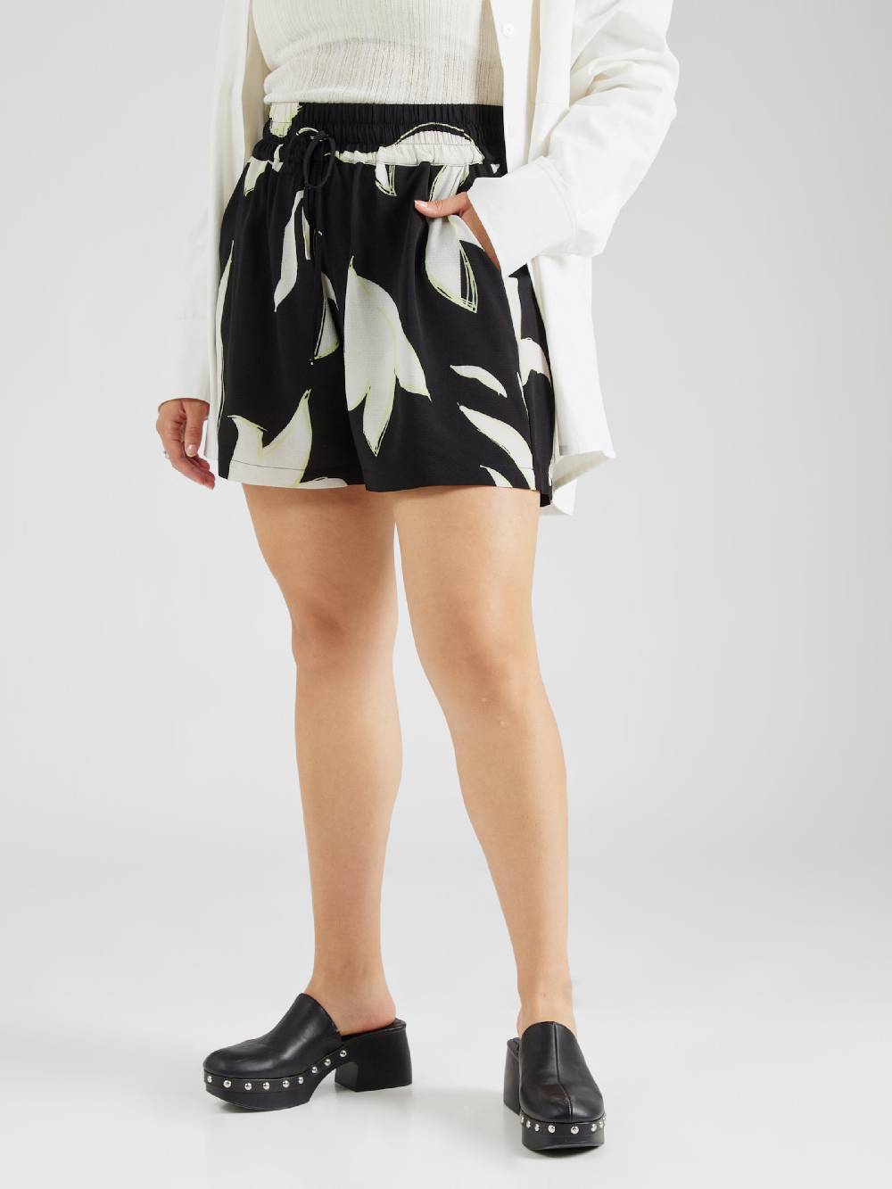 ONLY Carmakoma Regular Pants 'CARLux' In Black