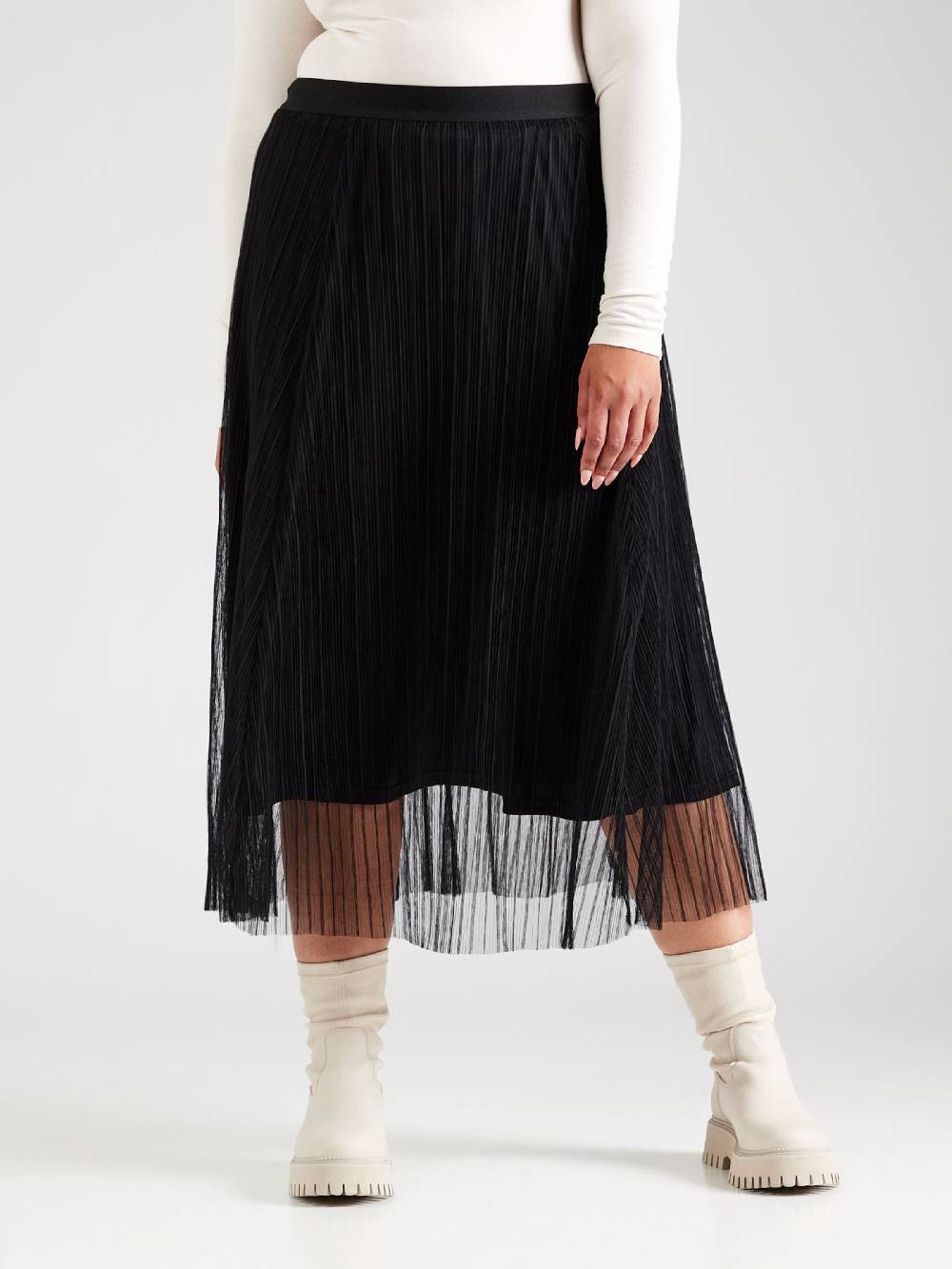 ONLY Carmakoma Skirt 'Carlavine' In Black