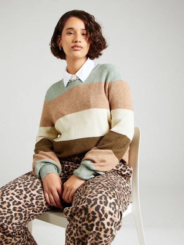 ONLY Carmakoma Sweater 'CARNEW DARIA' in Khaki, Pastel Green