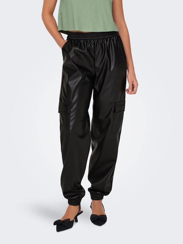 ONLY Tapered Cargo Pants 'FADUMA-TANA' in Black