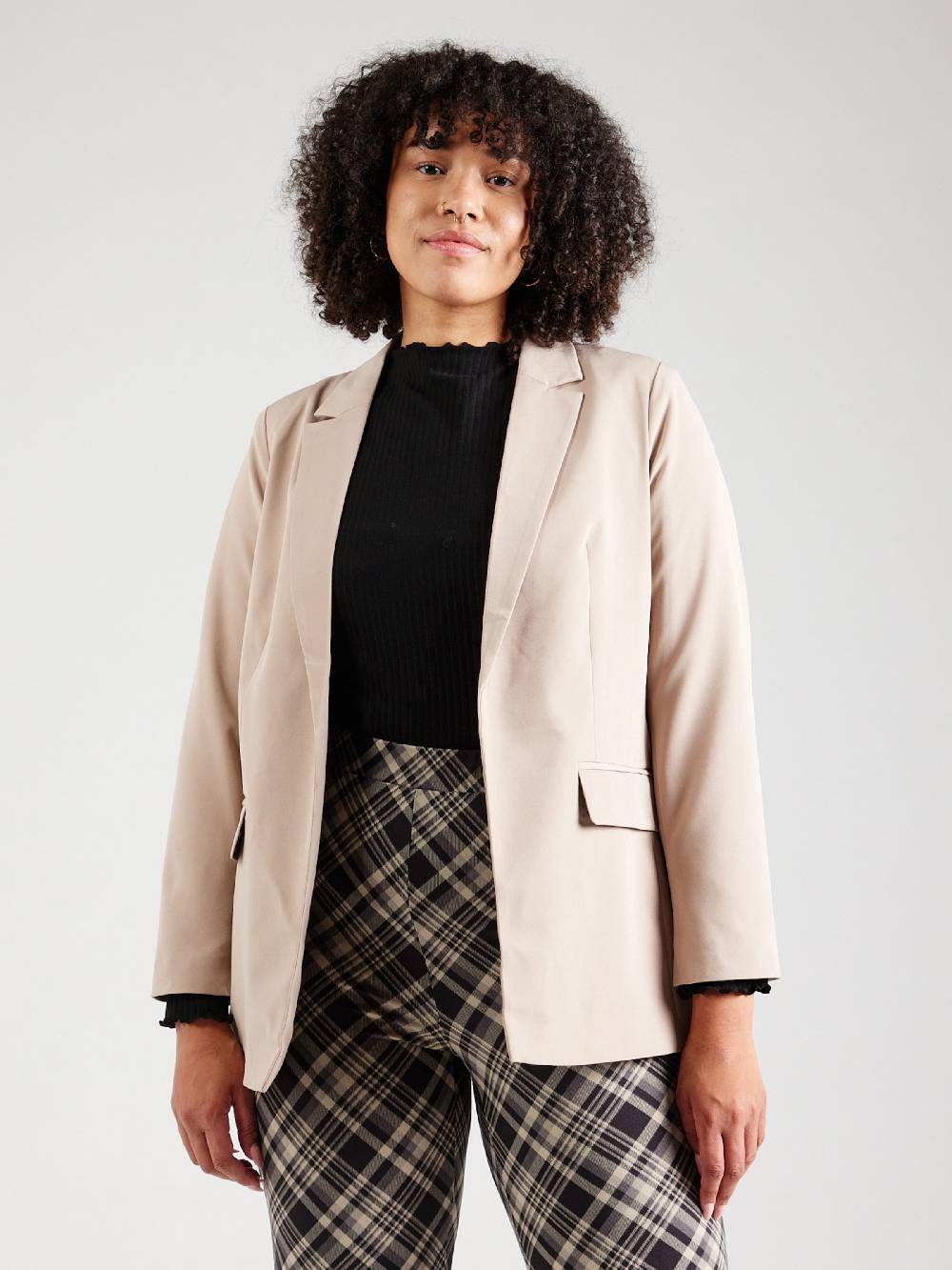 PIECES Curve Blazer 'PCBOZZY' In Light Beige