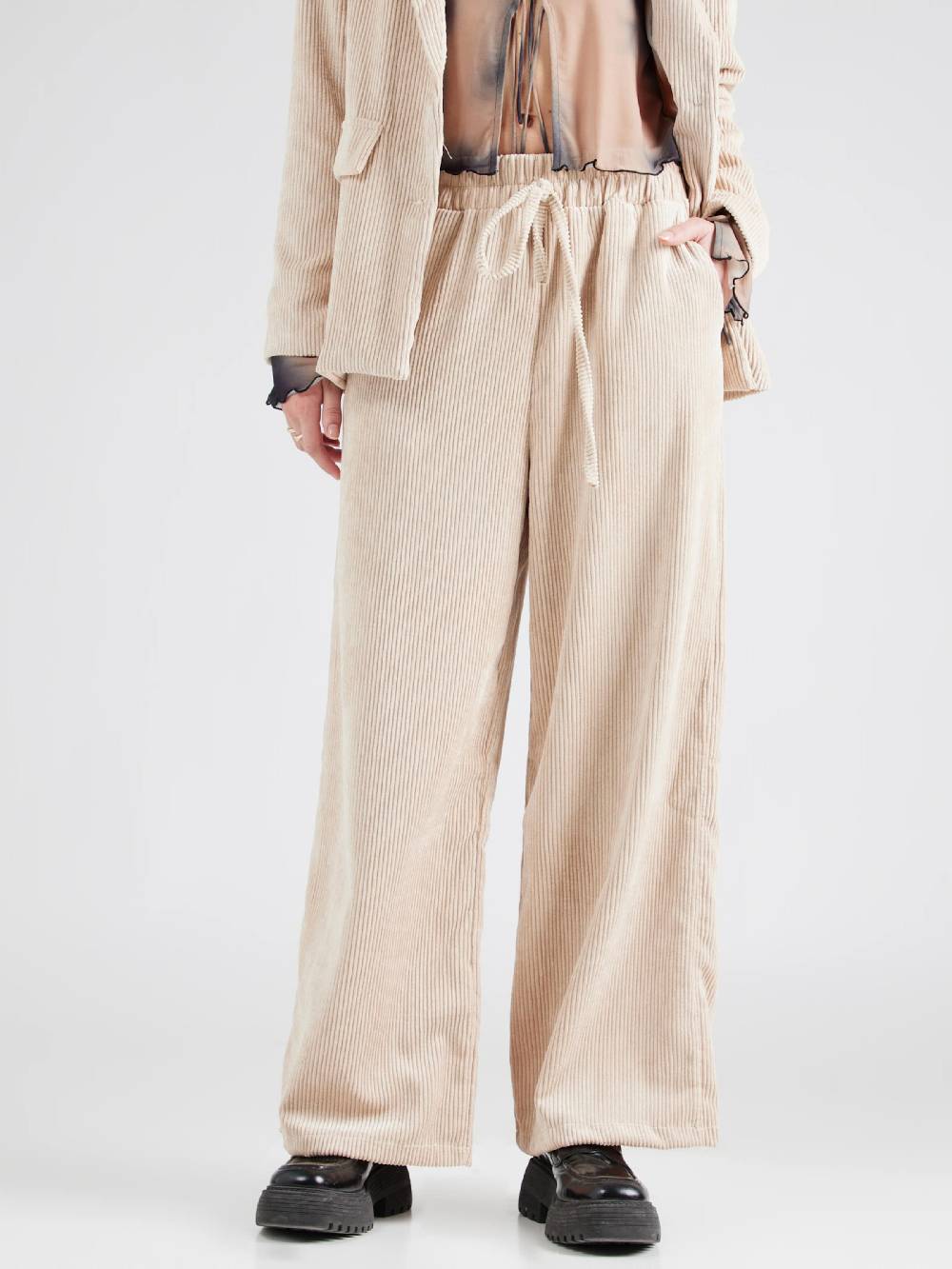 Sublevel Wide Leg Pants In Beige