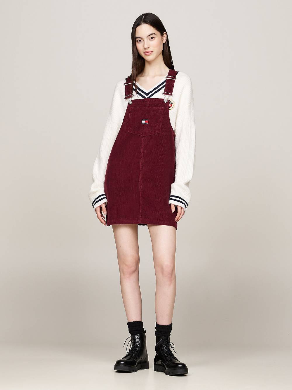Tommy Jeans Overall Skirt In Burgundy