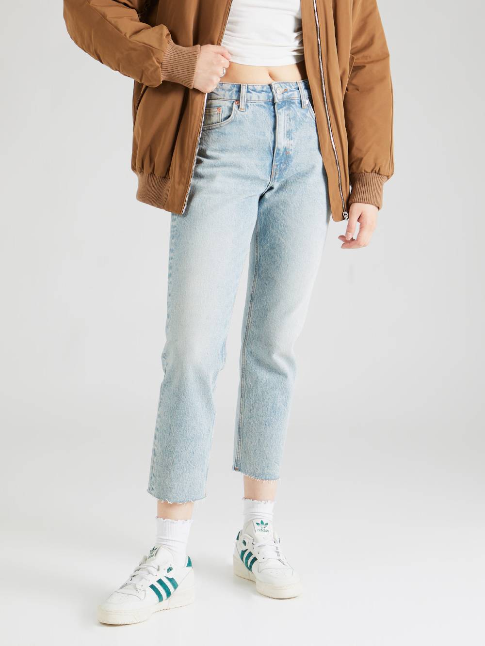 TOPSHOP Loose Fit Jeans In Blue Denim