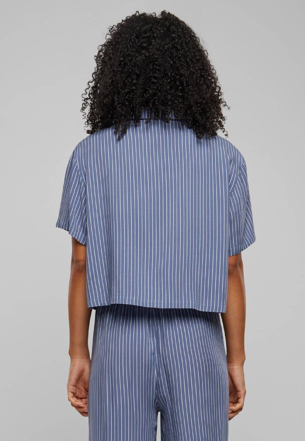 Urban Classics Blouse 'Resort' In Blue