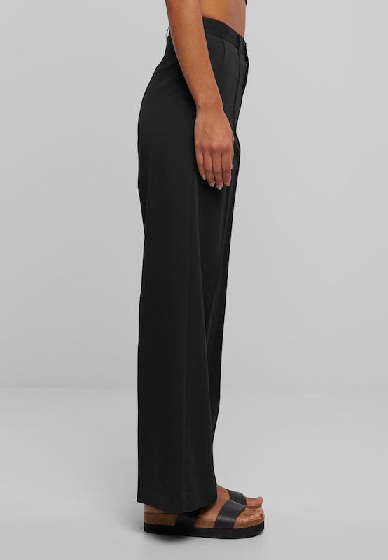 Urban Classics Wide leg Pleat-Front Pants in Black
