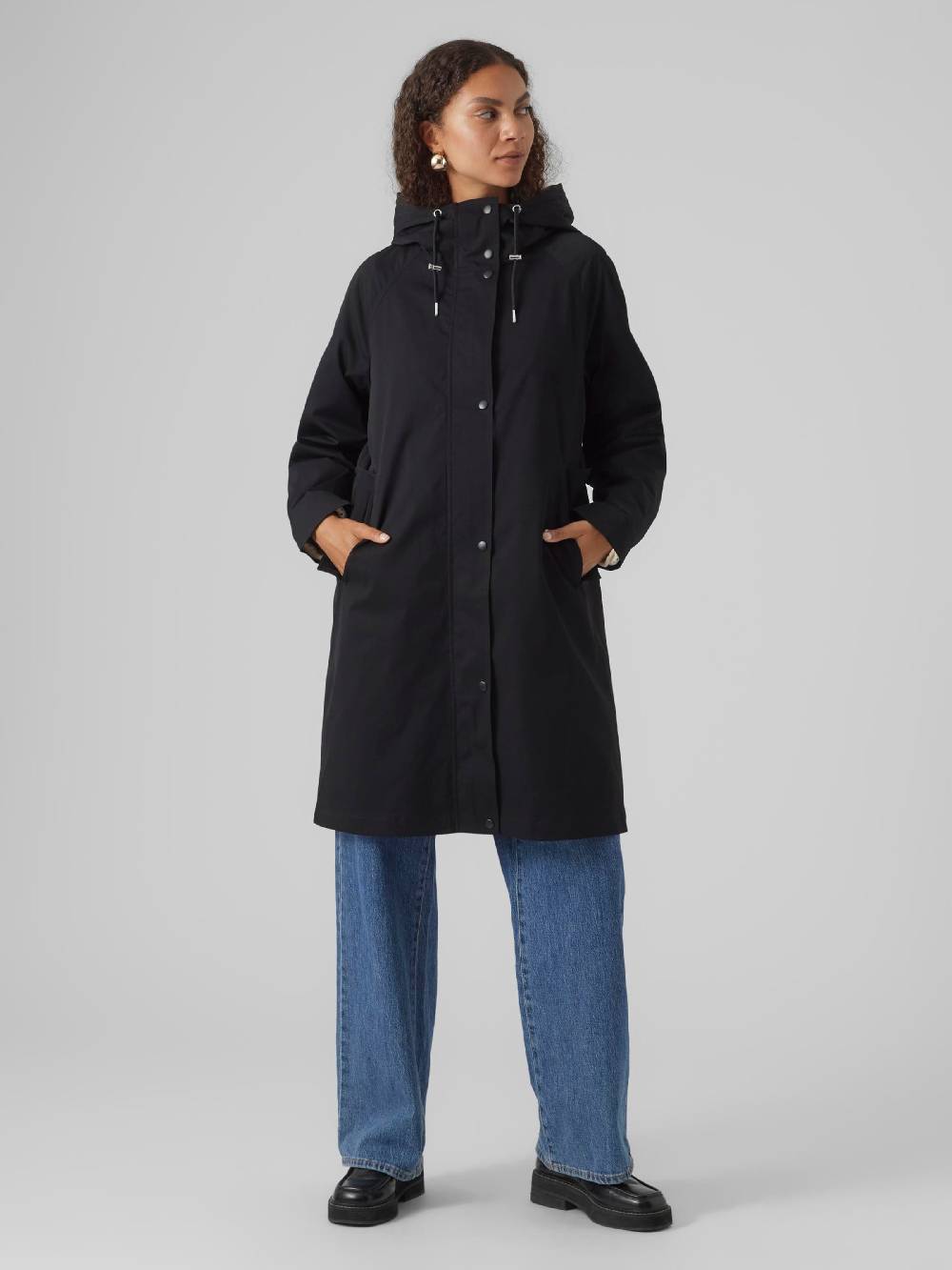 VERO MODA Between-Seasons Parka 'VMChelsea' In Black