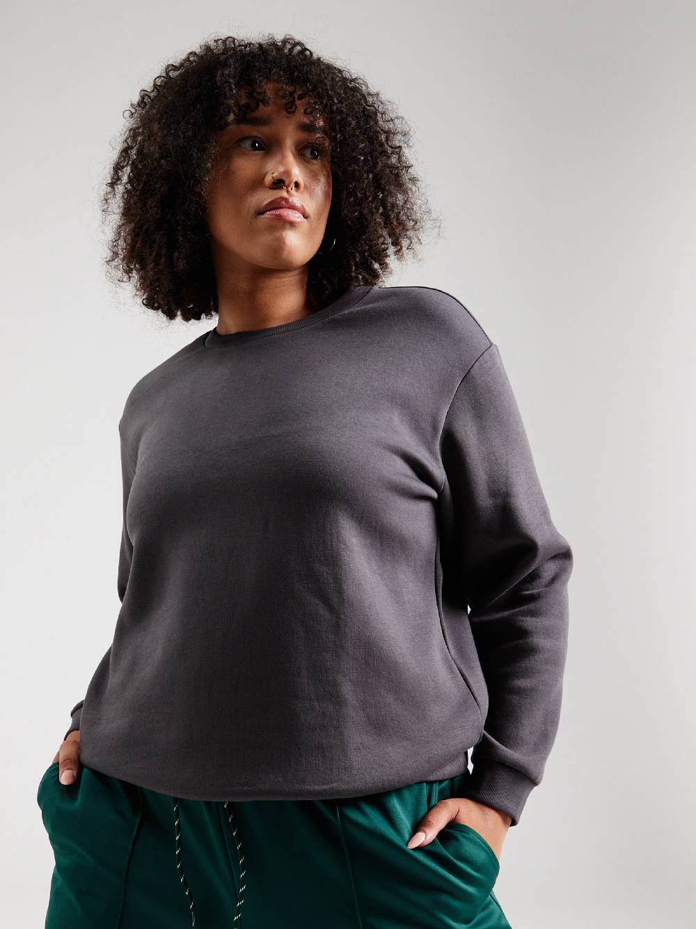 Vero Moda Curve Sweatshirt In Basalt Grey