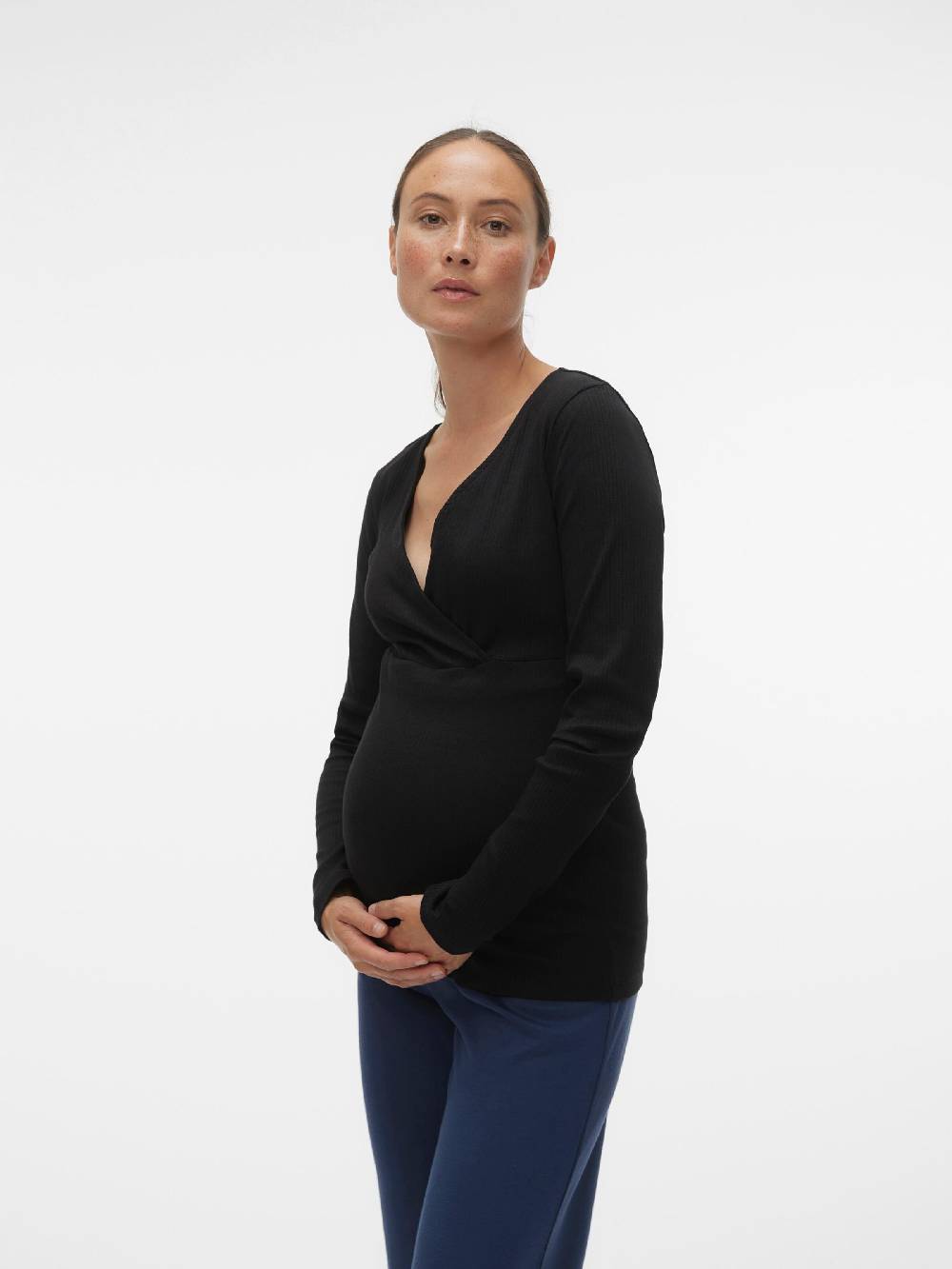 Vero Moda Maternity Shirt 'LAVENDER' In Black