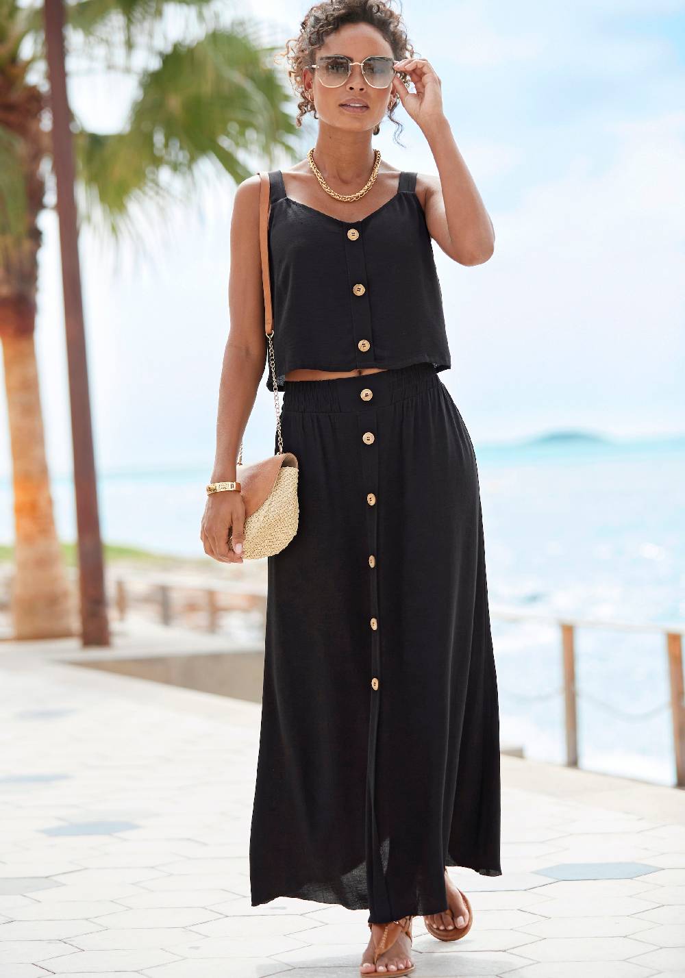 VIVANCE Skirt In Black