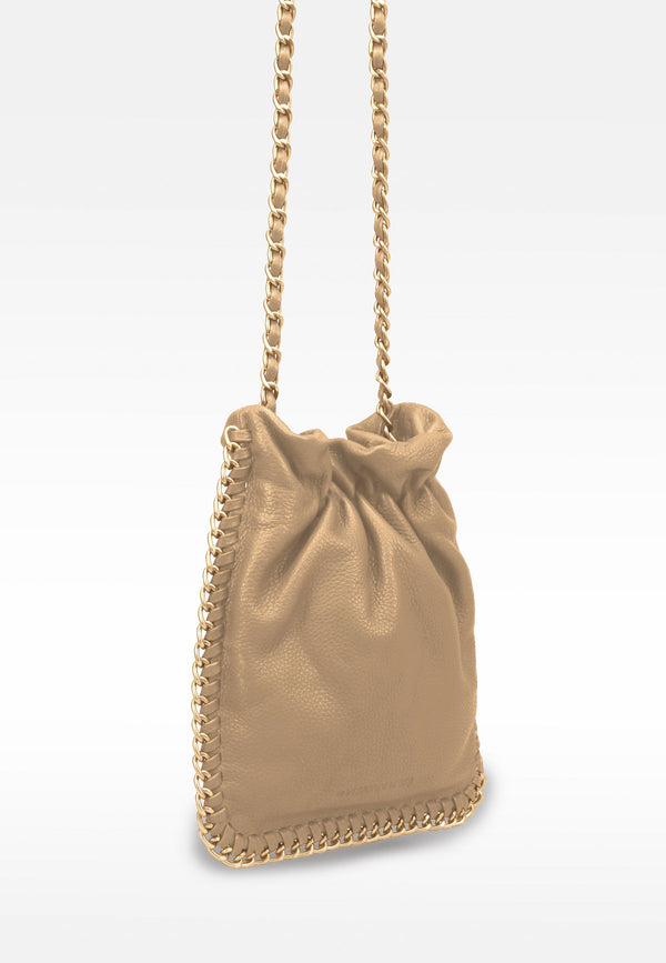 Les Visionnaires LILOU CHAIN