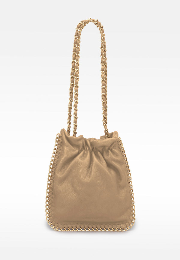 Les Visionnaires LILOU CHAIN