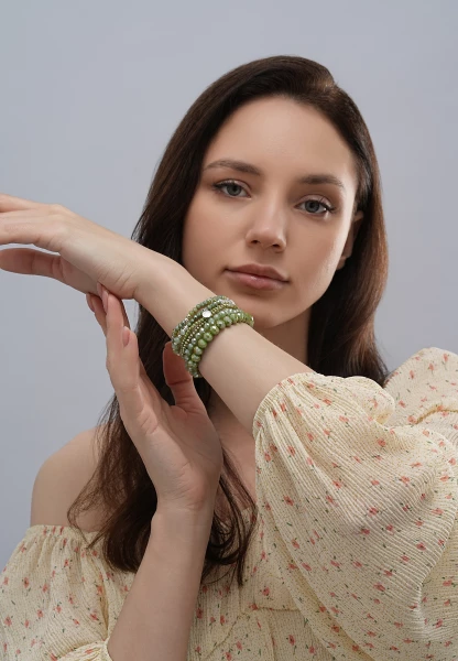 Leslii Damen-Armband Karin Kristall Glasperlen Khaki Grün