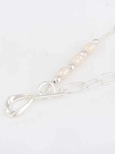 Leslii Gliederkette Mit Muschelperlen Und T-Schließe In Silber