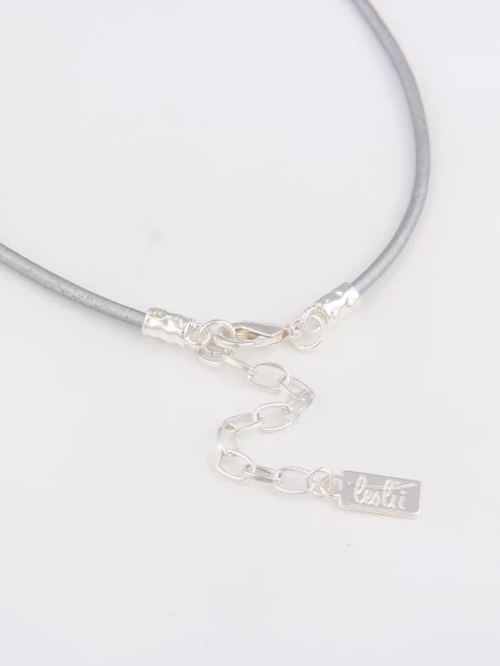 Leslii Kurze Halskette Mit Drei Kreisanhängern