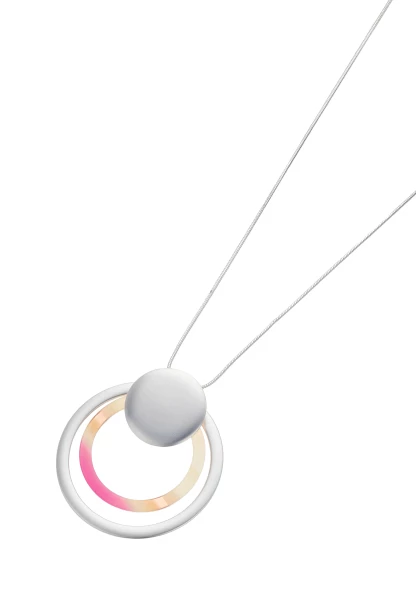 Leslii Lange Halskette Muster Ring-Anhänger Matt