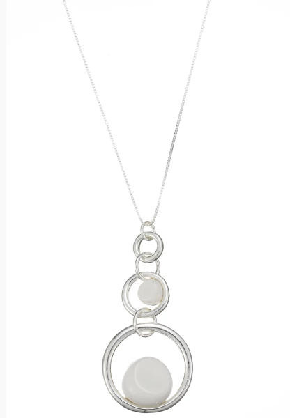 Leslii Lange Halskette Ringe Silber Weiß