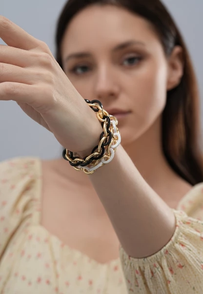 Leslii Stretch Glieder Armband Schwarz