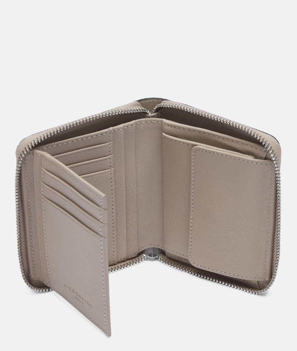 Liebeskind Berlin Paris Conny