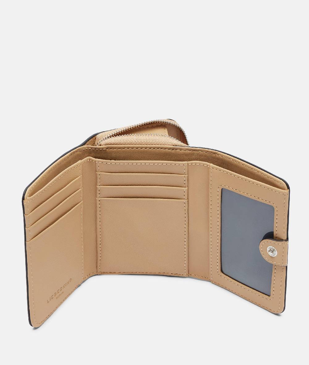 Liebeskind Berlin Paris Pablita