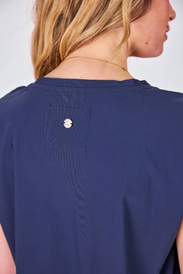 Lieblingsstück Knitterfreies T-Shirt Mit V-Ausschnitt