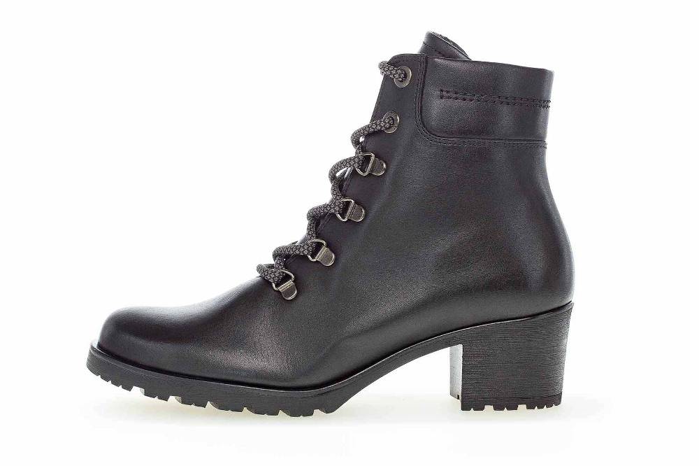 Gabor Comfort Sport Stiefeletten in Übergrößen Schwarz 72.805.57 große Damenschuhe