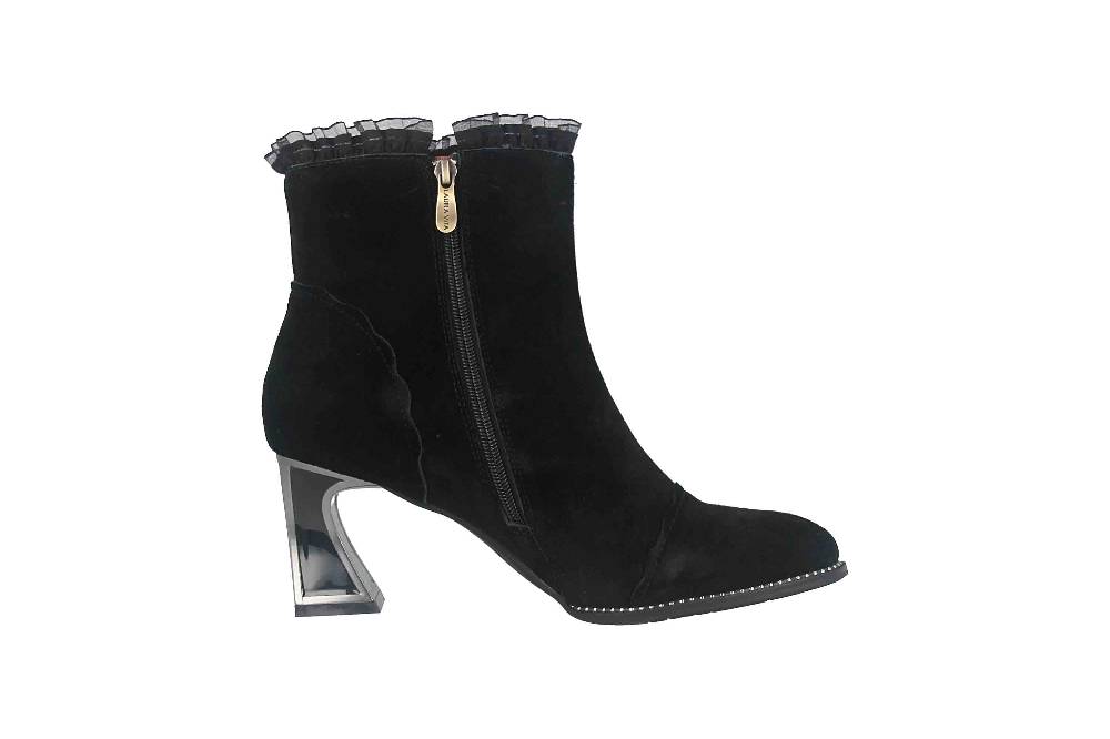 Laura Vita Stiefeletten In Übergrößen Schwarz JACBO 12 Noir Uni Große Damenschuhe