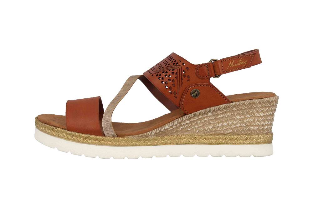 Mustang Shoes Sandaletten in Übergrößen Braun 1317-802-301 große Damenschuhe