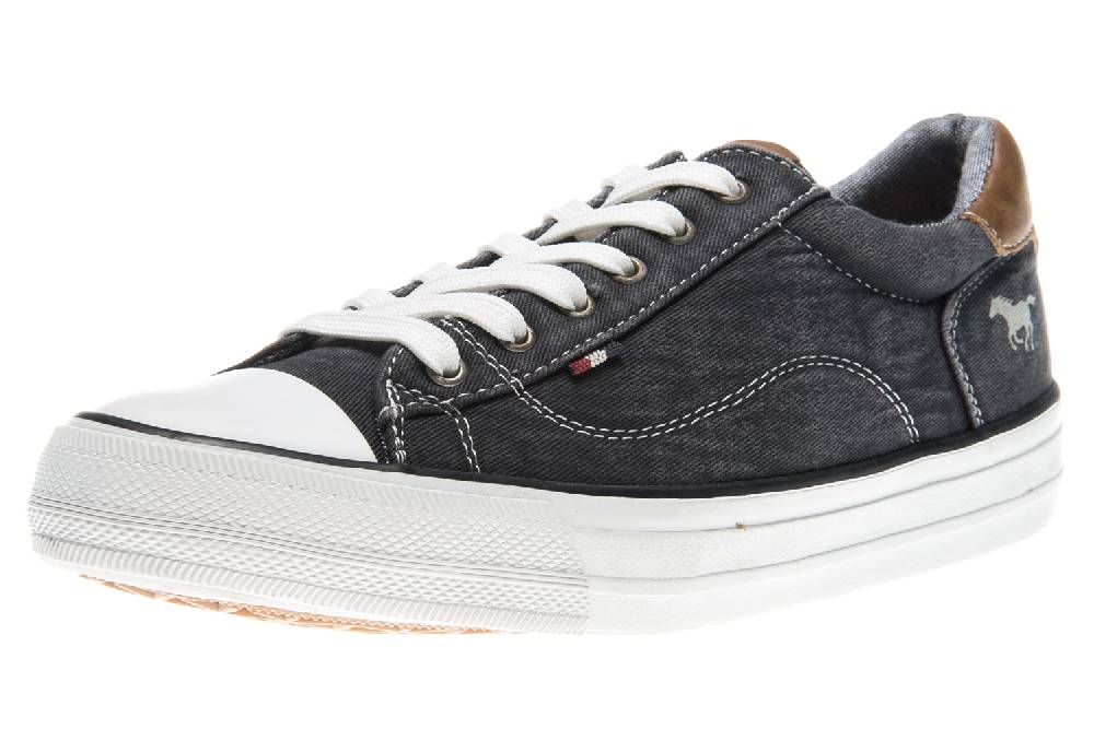 Mustang Shoes Sneaker in Übergrößen schwarz 1272-301-9 große Damenschuhe