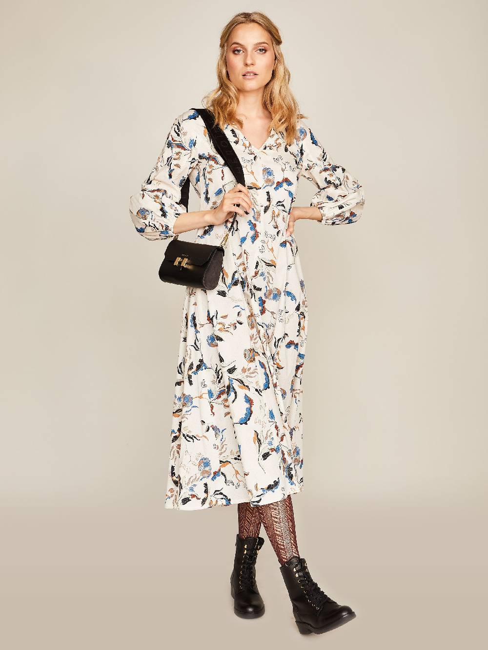 Limberry Cremeweisses Kleid Mit Blumenmuster - 176240-3908