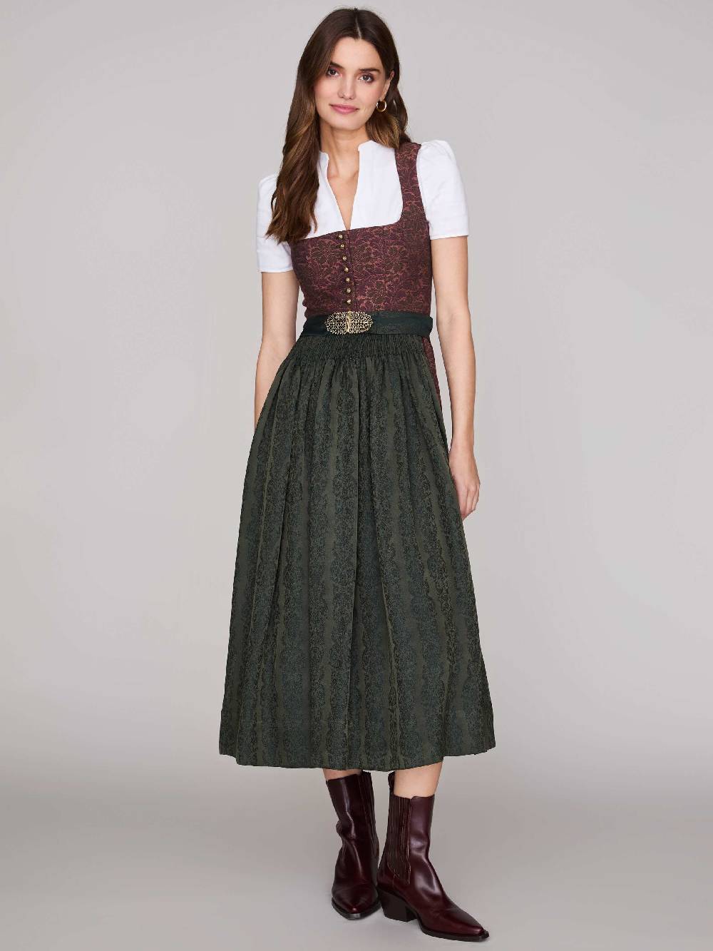 Limberry Dirndl In Korall Mit Floralem Muster - MONIKA KORALLE